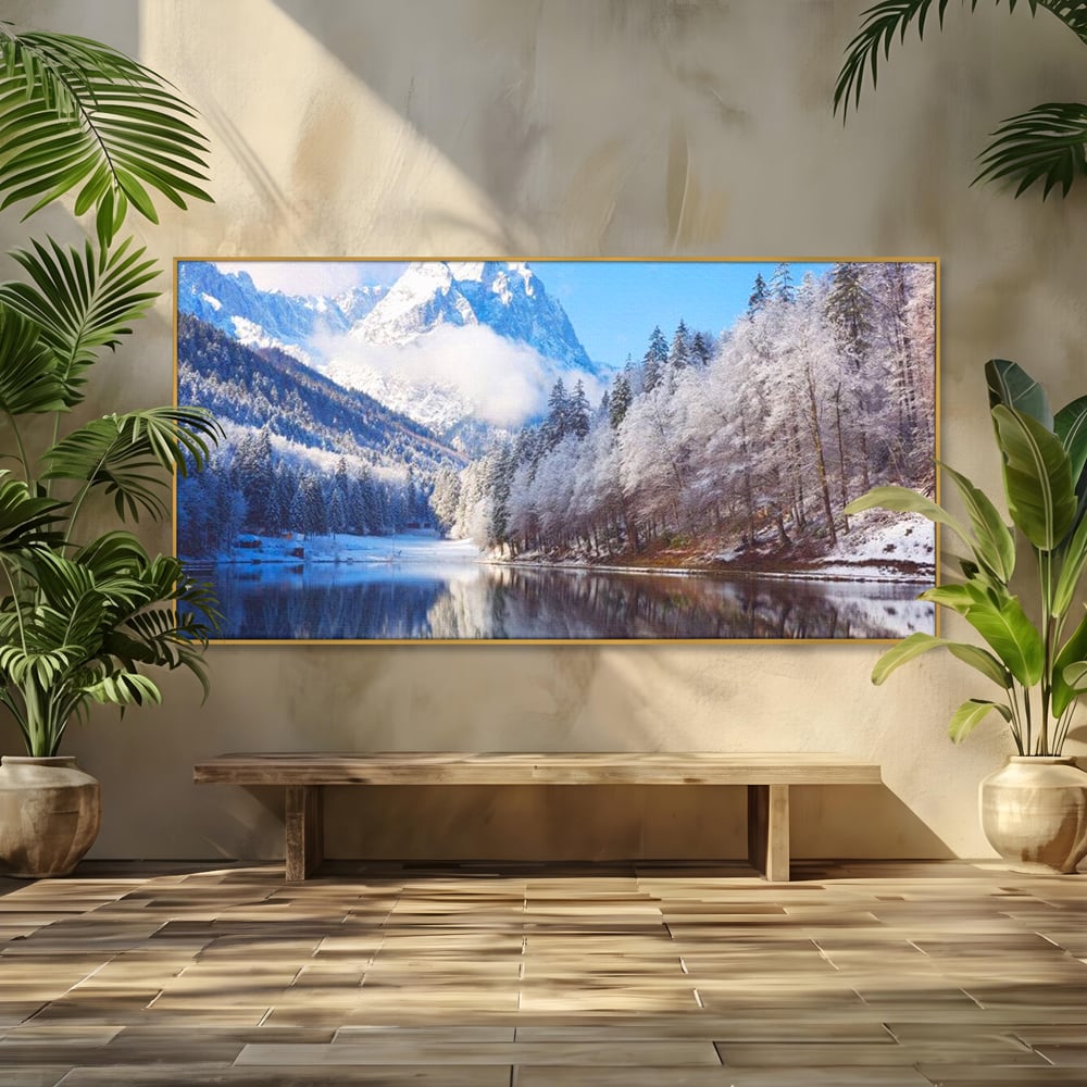 Tablou canvas cu tablou canvas cu peisaj montan iarna, in rama de aluminiu auriu